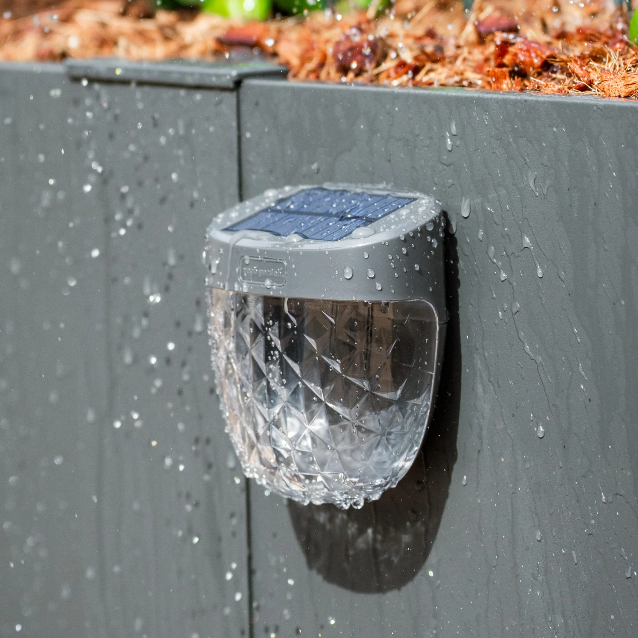 Diamond Garden Solar Light - Flat Mount - Image 15