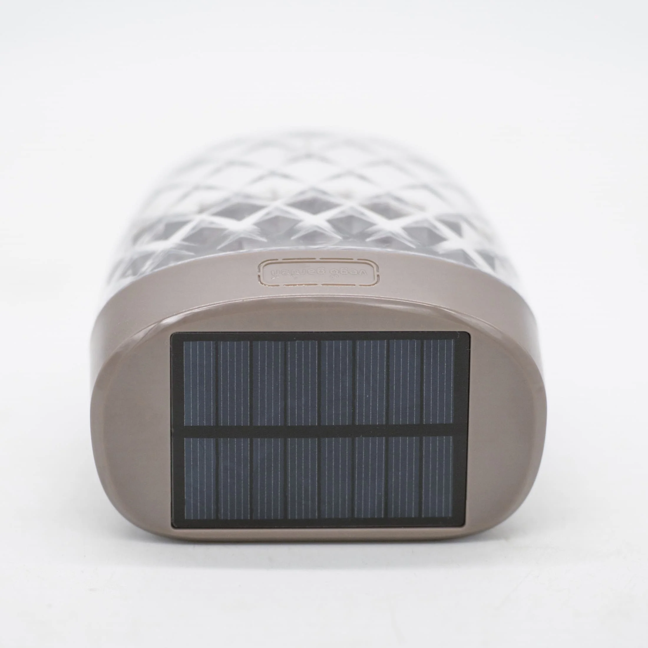 Diamond Garden Solar Light - Flat Mount - Image 4