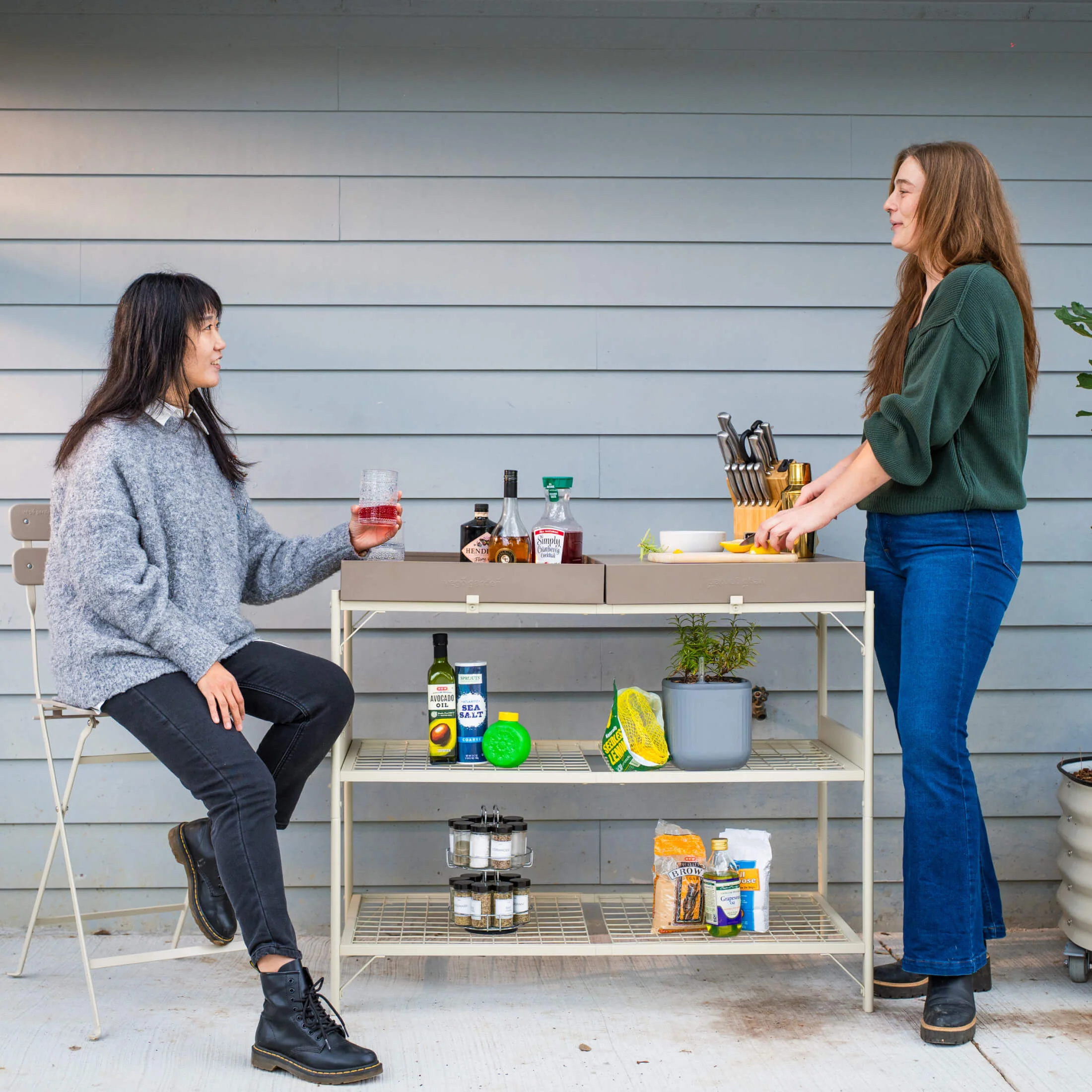 Potting Table - Image 19
