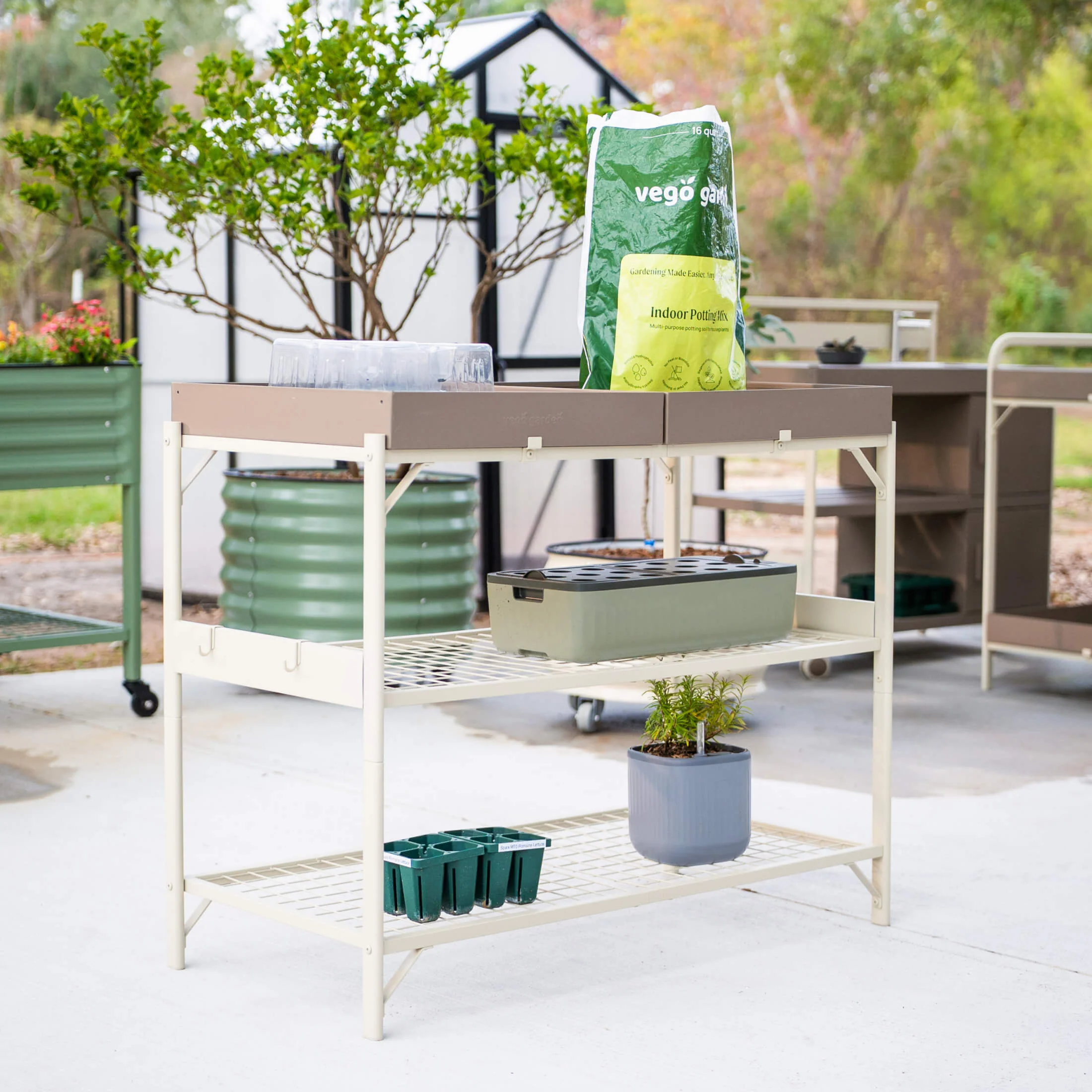 Potting Table - Image 24