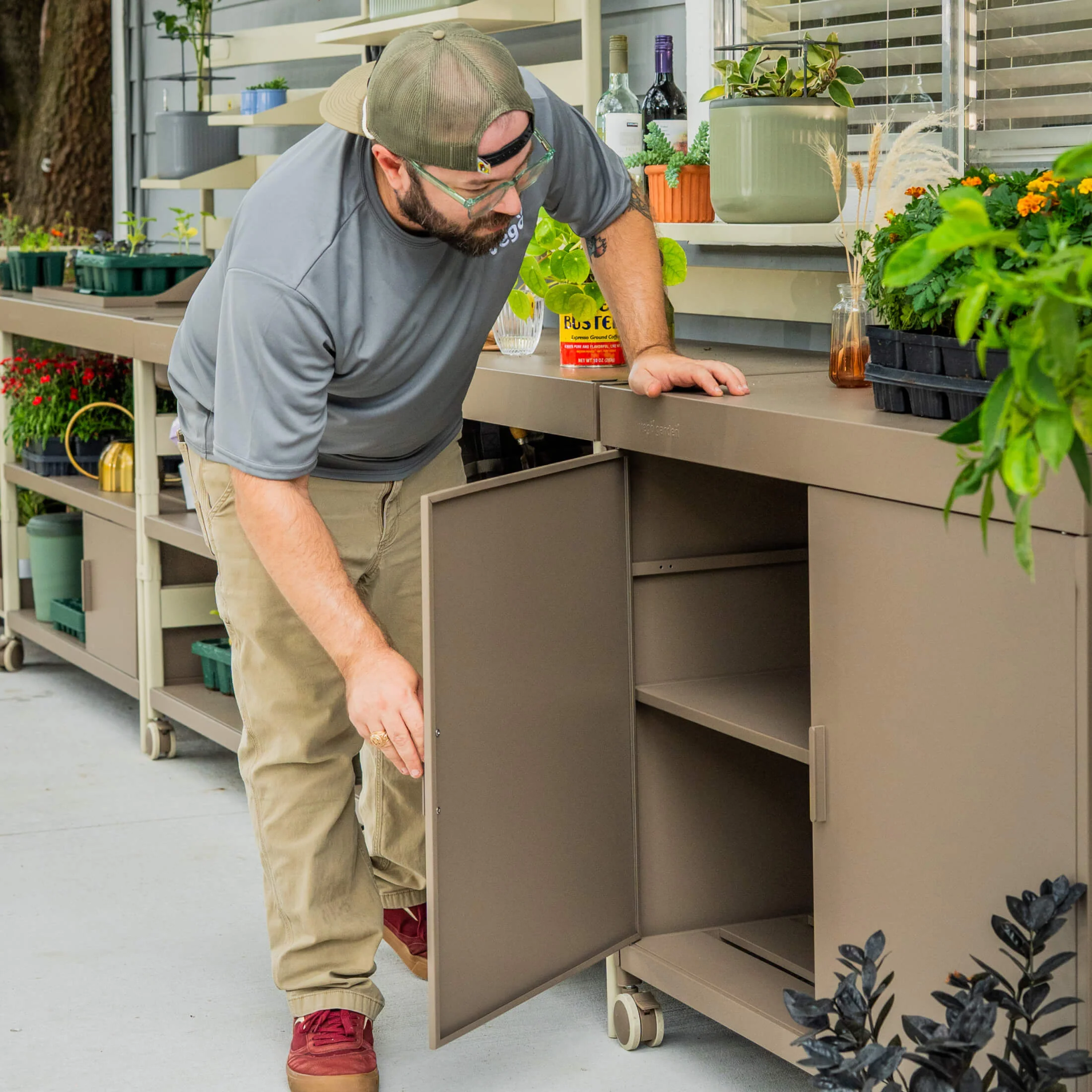 Garden Workstation Cabinet - Image 15