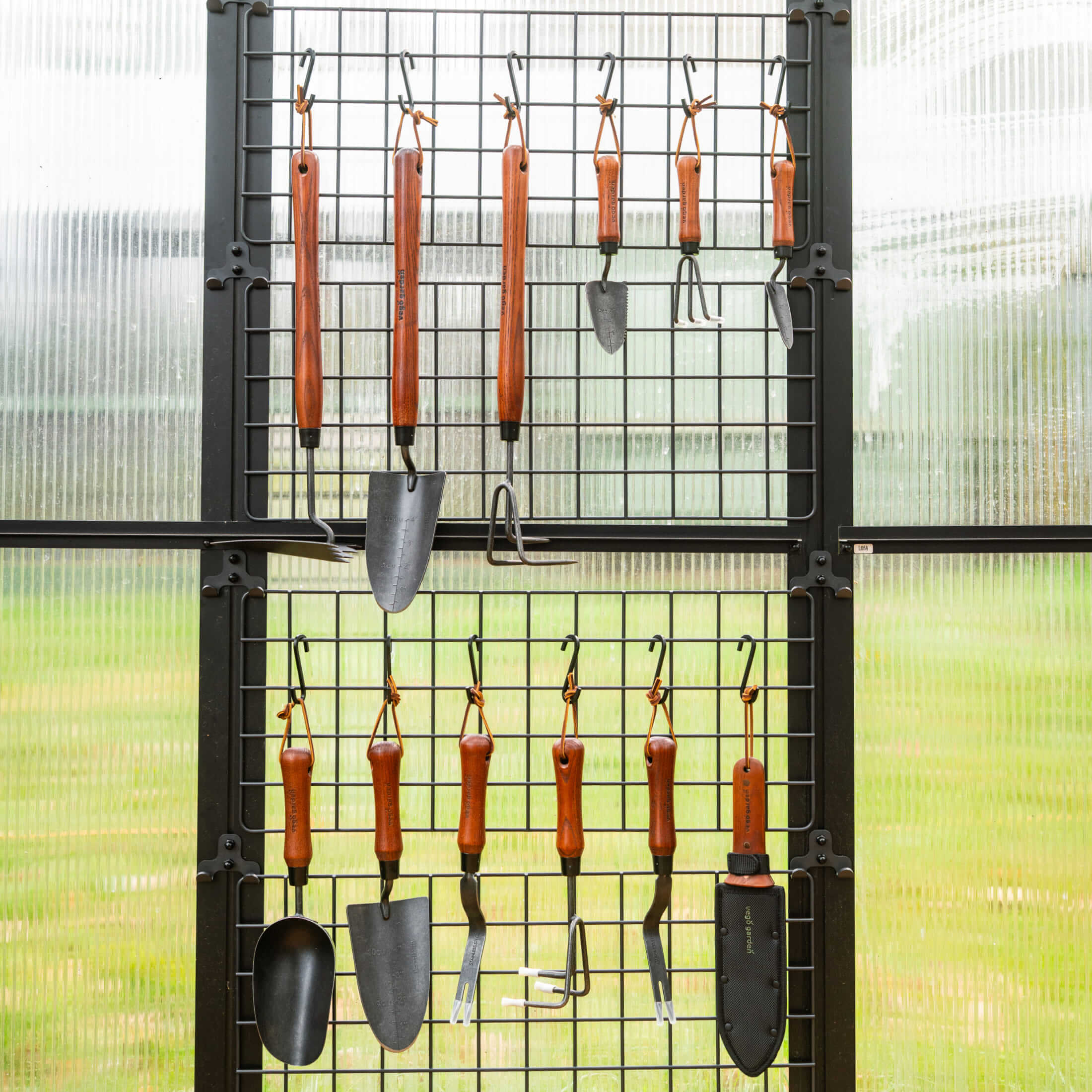 Greenhouse Hanging Grid System - Image 12
