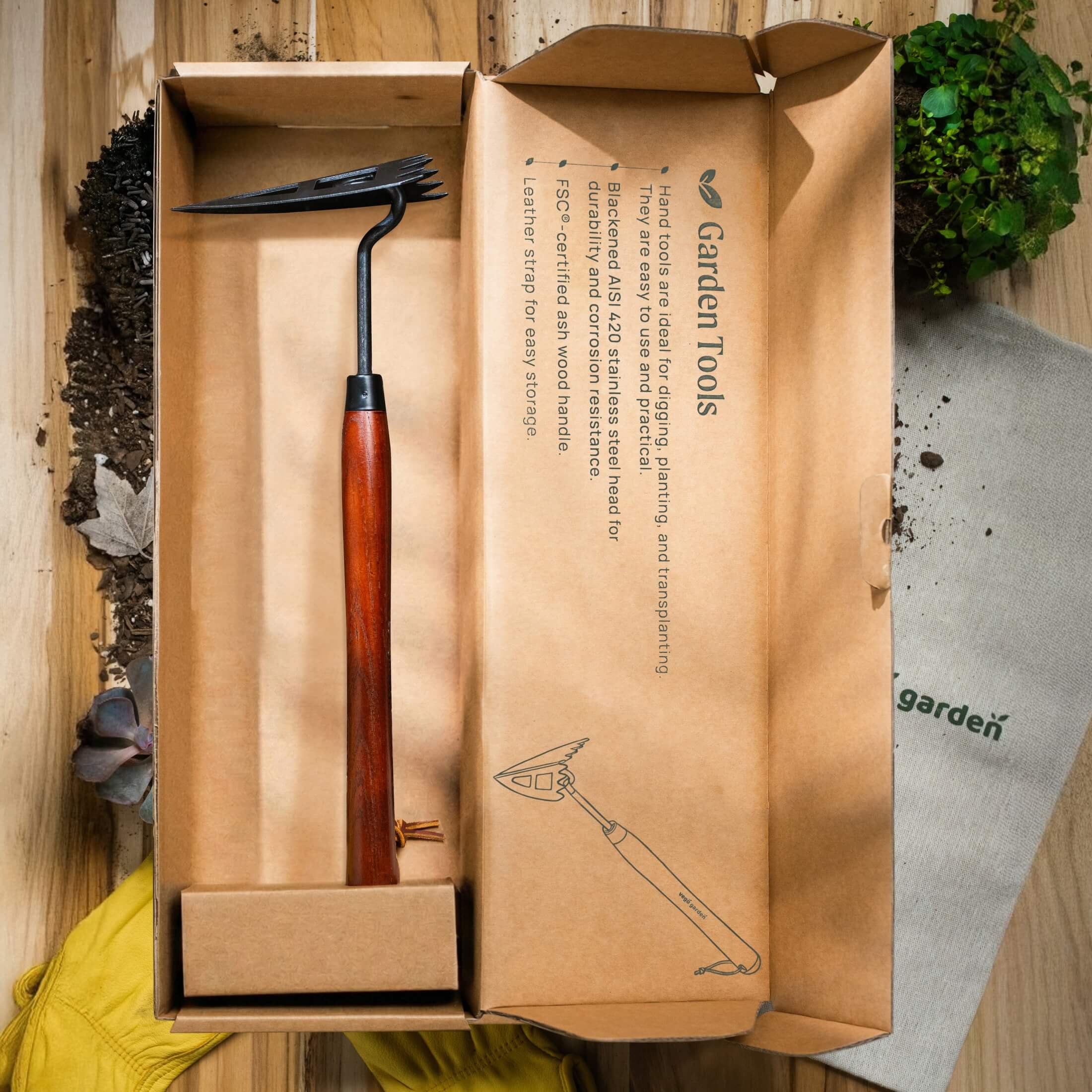 Heritage Garden Bed Multi-Function Hoe - Image 5