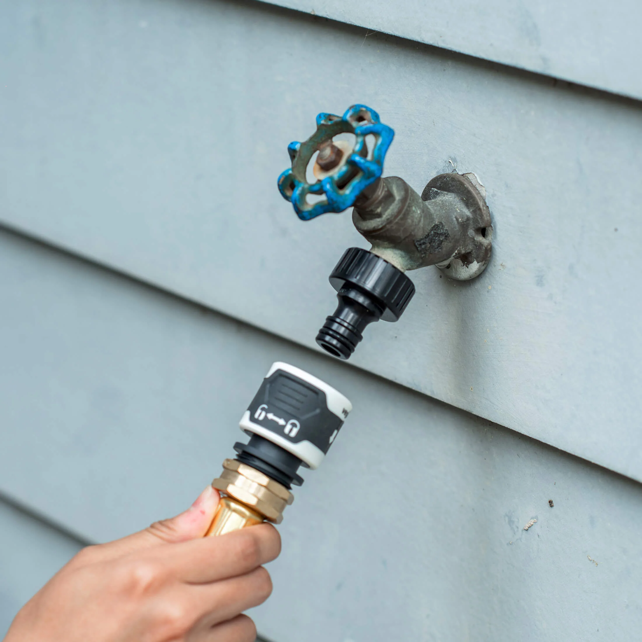 Vego Hi-Flow Retractable Hose Reel Set - Image 13
