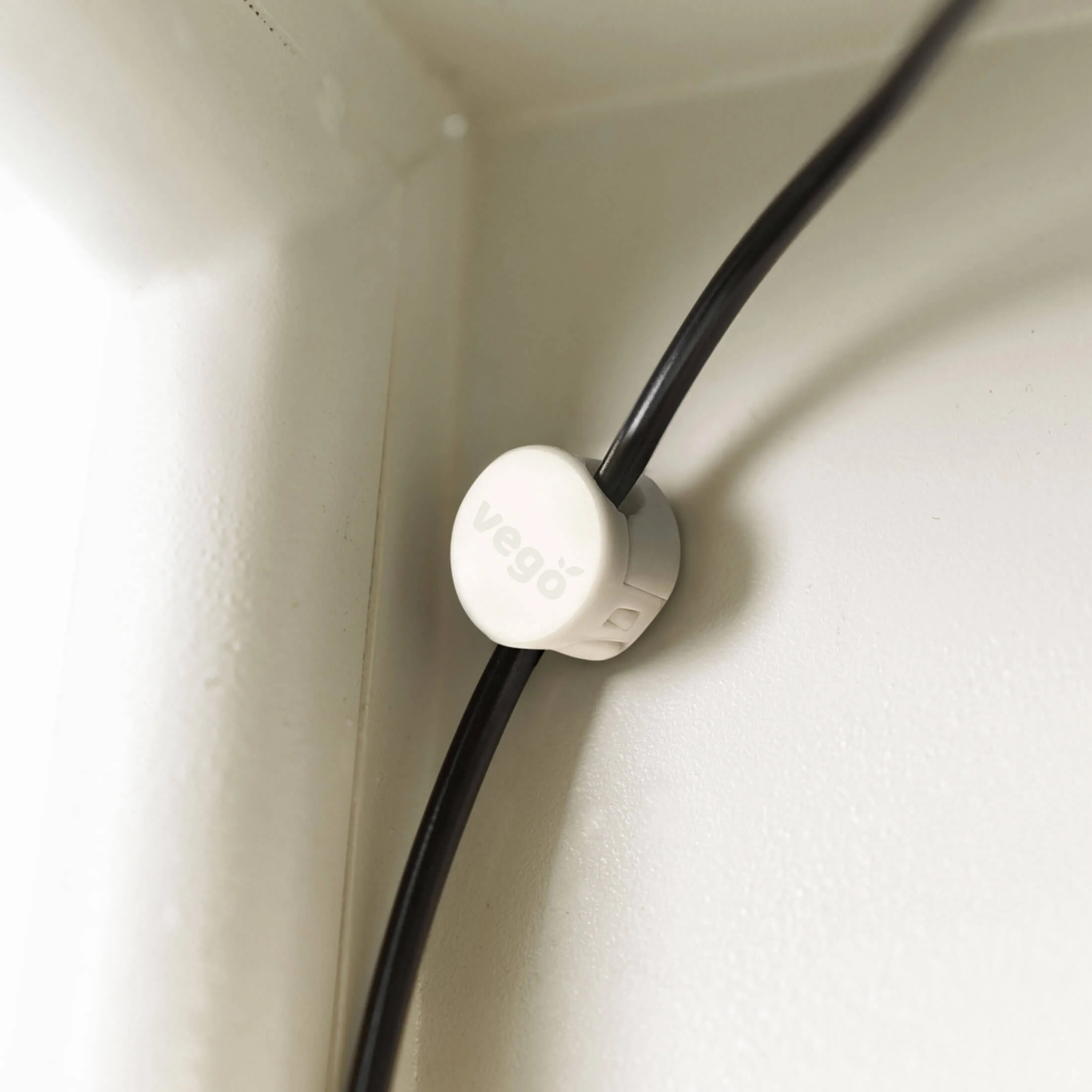Magnetic Wire Clips - 10 Pack - Image 4