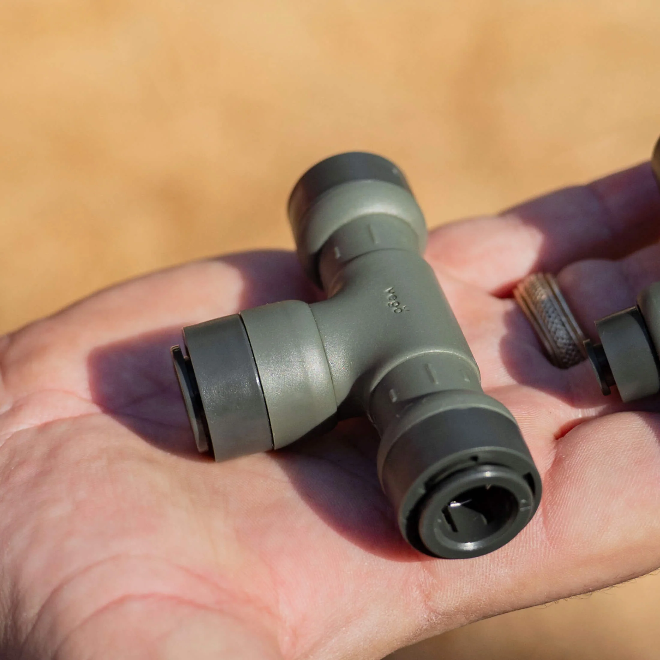 Tee Connector for Irrigation Kit - Image 6