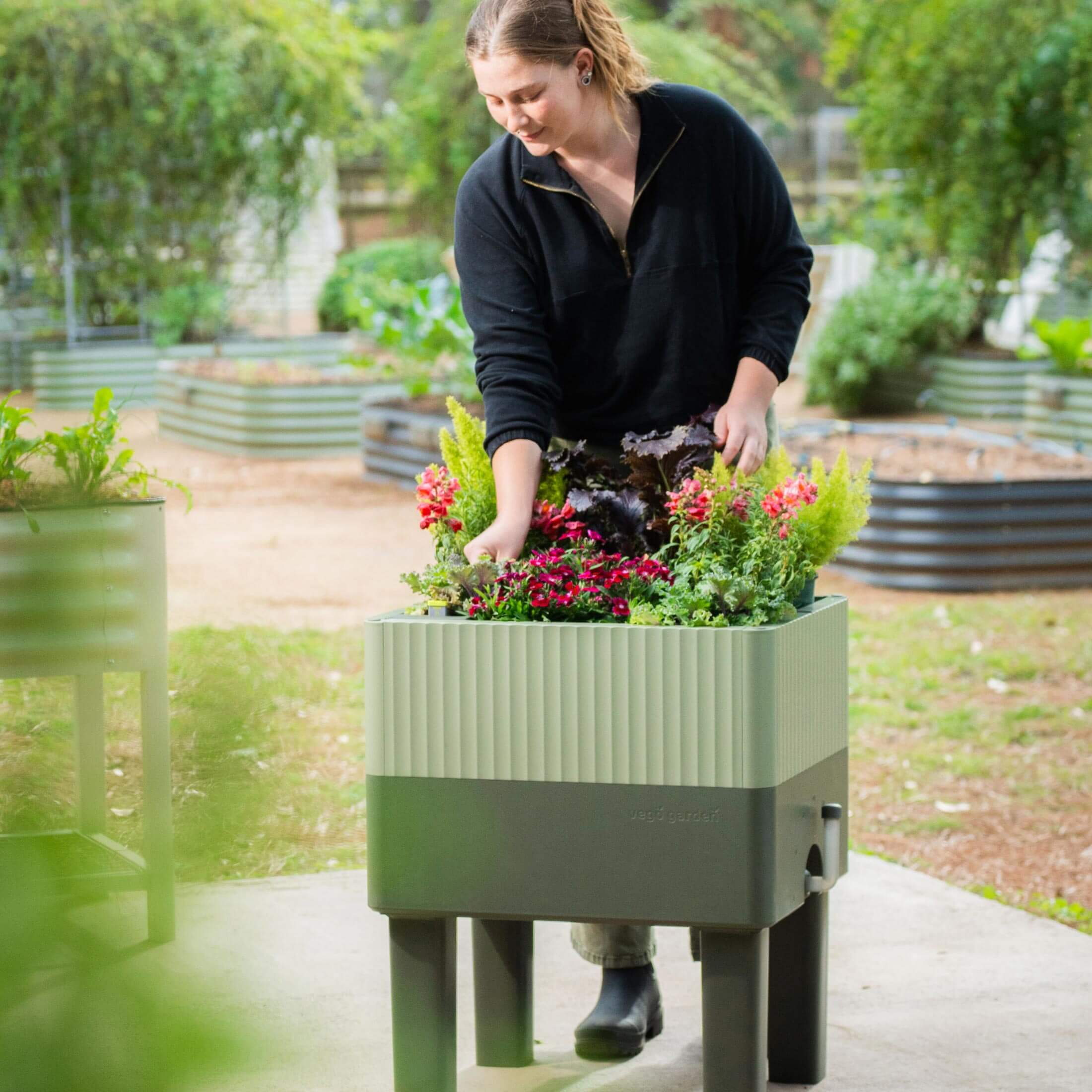 EZCube Self-Watering Planter 21" x 24" Elevated - Sage Green - Image 15